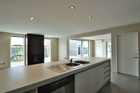 Photo of property in 77 Bishop Street, St Albans, Christchurch, 8014