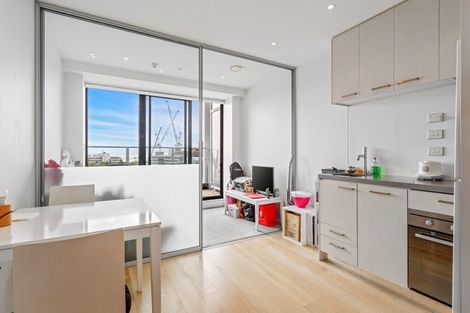 Photo of property in Queen's Residences, 1702/8 Airedale Street, Auckland Central, Auckland, 1010