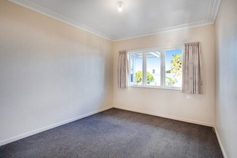 Photo of property in 37 Hooper Avenue, Pukekohe, 2120