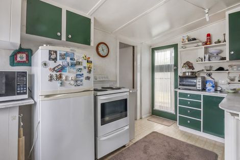 Photo of property in 79 Beach Street, Waikouaiti, 9510