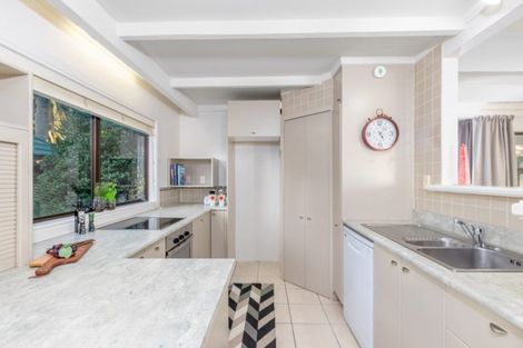 Photo of property in 11 Noel Avenue, Orewa, 0931
