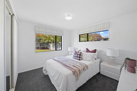 Photo of property in 16 Riverwood Boulevard, Redwood, Christchurch, 8051