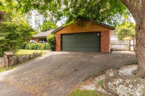 Photo of property in 22 Chesterfield Place, Rototuna, Hamilton, 3210