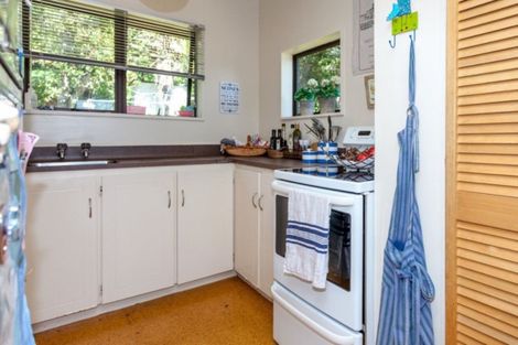 Photo of property in 131 Park Avenue, Whangamata, 3620