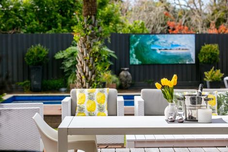 Photo of property in 11 Herbert Drive, Whangamata, 3620