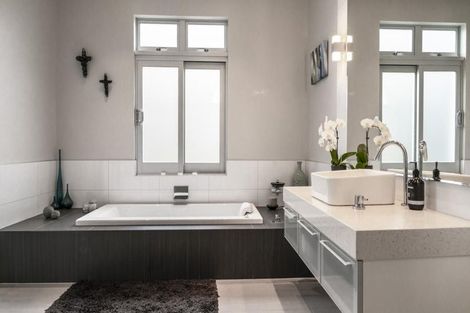 Photo of property in 18 Sheriff Place, Riverlea, Hamilton, 3216