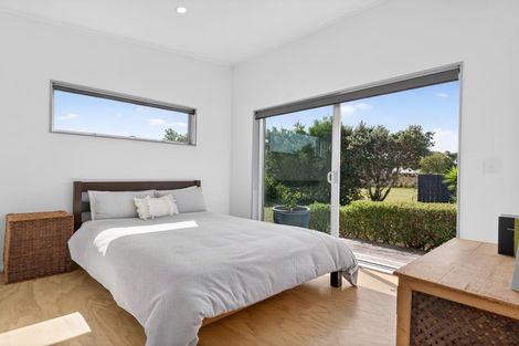 Photo of property in 10 Ti Tree Place, Mangawhai Heads, Mangawhai, 0505