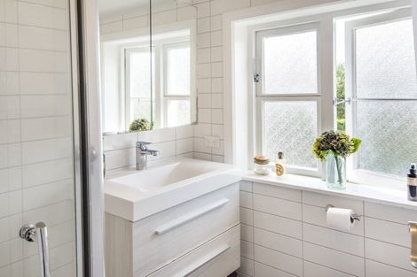 Photo of property in 9a Kerr Street, Devonport, Auckland, 0624