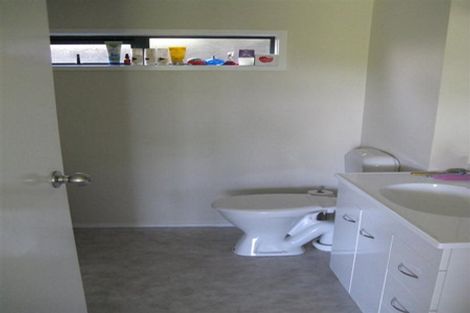 Photo of property in 83 Balmain Road, Birkenhead, Auckland, 0626