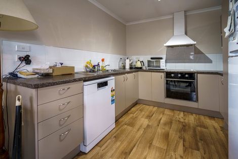 Photo of property in 66 Mcquarrie Street, Kingswell, Invercargill, 9812