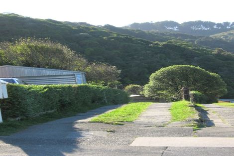 Photo of property in 18 Mahinawa Street, Takapuwahia, Porirua, 5022