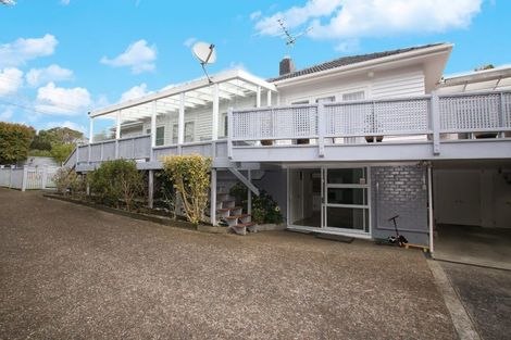 Photo of property in 110 Aberdeen Road, Campbells Bay, Auckland, 0620