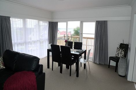 Photo of property in 1/76 Saint Heliers Bay Road, Saint Heliers, Auckland, 1071