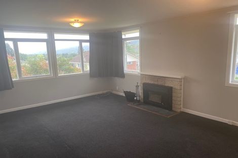 Photo of property in 20 Norana Road, Maoribank, Upper Hutt, 5018