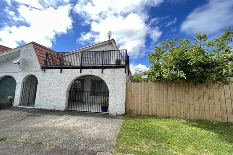 Photo of property in 1/8 Wood Street, Papakura, 2110