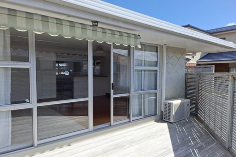 Photo of property in 34 Centreway Road, Orewa, 0931