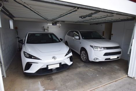 Photo of property in 27a Temple Street, Meadowbank, Auckland, 1072