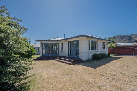 Photo of property in 48 Shannon Street, Alexandra, 9320