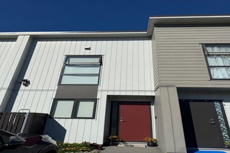 Photo of property in 8 Kitea Place, Mangere, Auckland, 2022