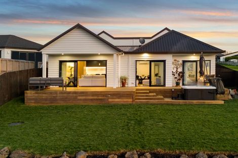 Photo of property in 29 Josh Road, Huapai, Kumeu, 0810