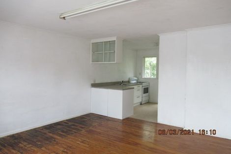 Photo of property in 382 West Coast Road, Glen Eden, Auckland, 0602