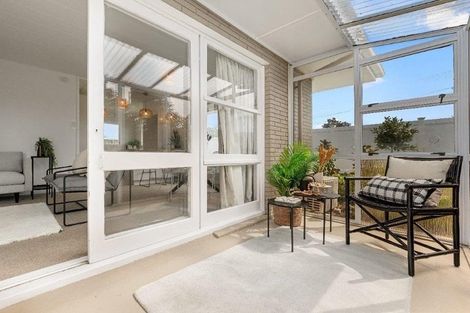 Photo of property in 394a Devonport Road, Tauranga South, Tauranga, 3112