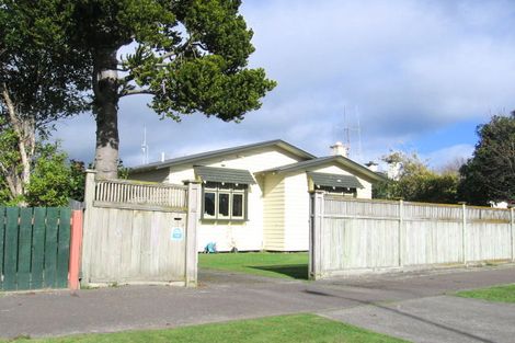 Photo of property in 62 Stanley Avenue, Palmerston North, 4414