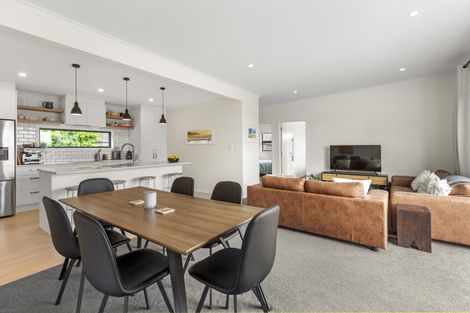 Photo of property in 33 Omahina Street, Raglan, 3225