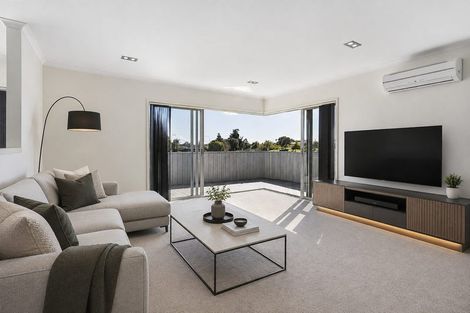 Photo of property in 140c Queen Street, Waiuku, 2123