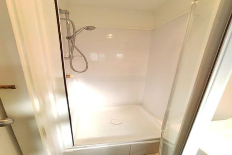 Photo of property in 12 Colwill Road, Massey, Auckland, 0614