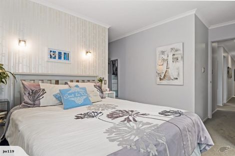 Photo of property in 11 Lakeview Quay, Pyes Pa, Tauranga, 3112