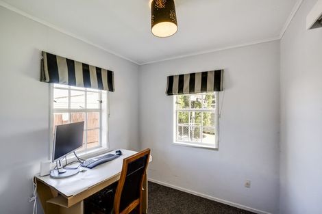 Photo of property in 26 Donegal Crescent, Tamatea, Napier, 4112