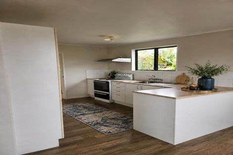 Photo of property in 1/21 Penion Drive, Flat Bush, Auckland, 2023