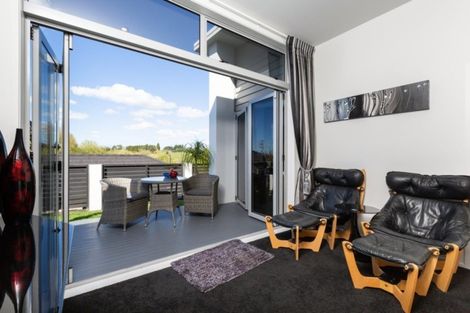 Photo of property in 5 Valley View, Bethlehem, Tauranga, 3110