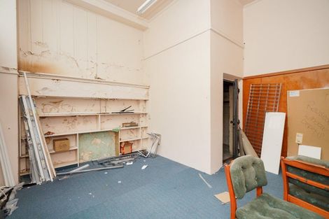 Photo of property in 24 Esk Street, Roslyn, Palmerston North, 4414