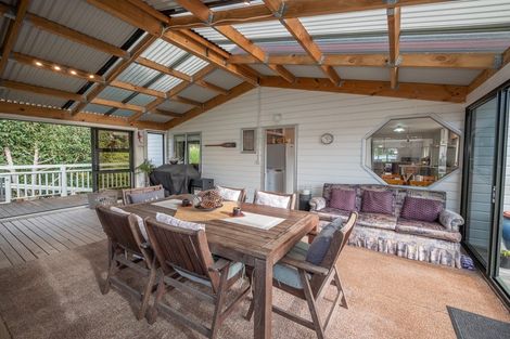 Photo of property in 48 Stratford Drive, Cable Bay, 0420