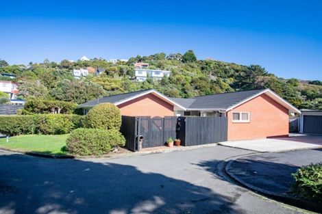 Photo of property in 7 Oak Avenue, Paremata, Porirua, 5024