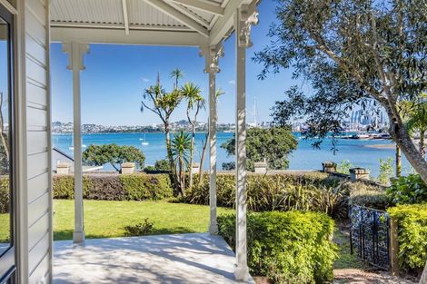 Photo of property in 12 Jubilee Avenue, Devonport, Auckland, 0624