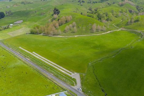 Photo of property in 643b Pohangina Road, Ashhurst, 4884