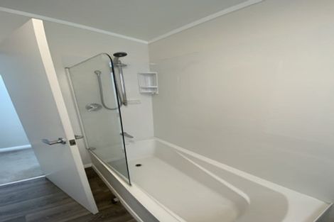 Photo of property in 230 The Esplanade, Island Bay, Wellington, 6023