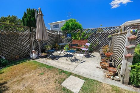 Photo of property in 11 Normanby Street, Fitzroy, New Plymouth, 4312