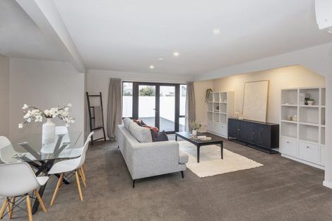 Photo of property in 37 Rhodes Street, Merivale, Christchurch, 8014