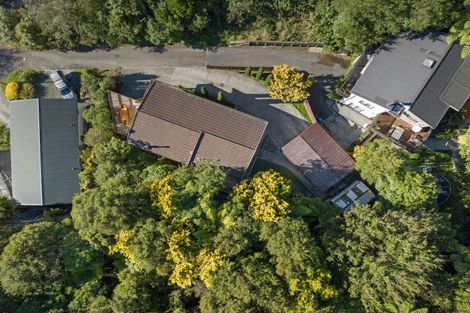 Photo of property in 10 Haven Grove, Naenae, Lower Hutt, 5011