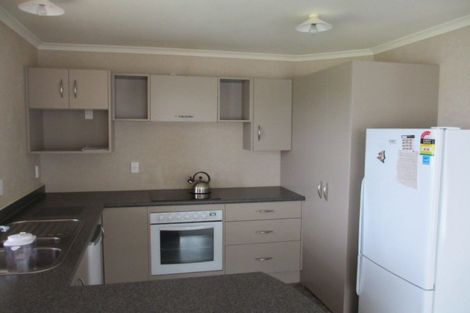 Photo of property in 14 Brooklyn Heights Drive, Kelvin Grove, Palmerston North, 4414