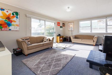 Photo of property in 181a Bridge Street, Bulls, 4818