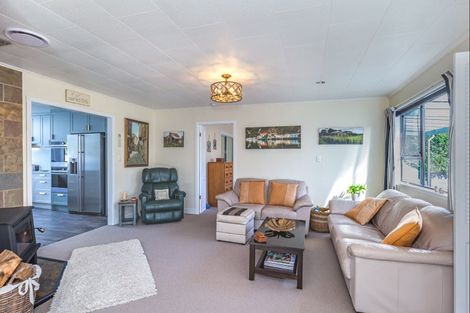 Photo of property in 22 Kent Avenue, Waitarere Beach, Levin, 5510