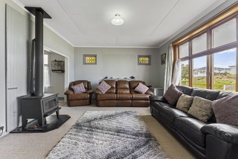 Photo of property in 28 Kawatiri Avenue, Gonville, Whanganui, 4501