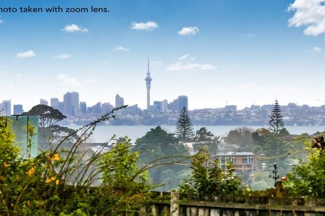 Photo of property in 131 West Harbour Drive, West Harbour, Auckland, 0618