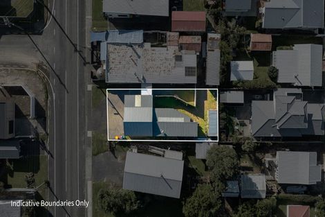 Photo of property in 42 Beach Road, Waihi Beach, 3611