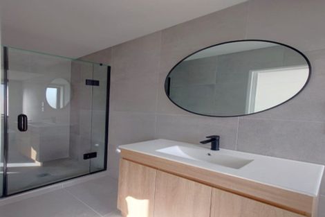 Photo of property in 6/113 Te Atatu Road, Te Atatu South, Auckland, 0610